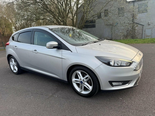 Ford Focus  1.0T EcoBoost Titanium Euro 6 (s/s) 5dr