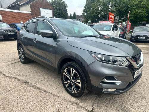 Nissan Qashqai  1.5 dCi N-Connecta Euro 6 (s/s) 5dr 