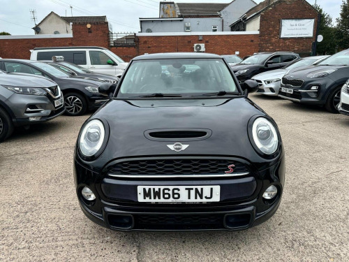 MINI Hatch  2.0 Cooper S Euro 6 (s/s) 3dr