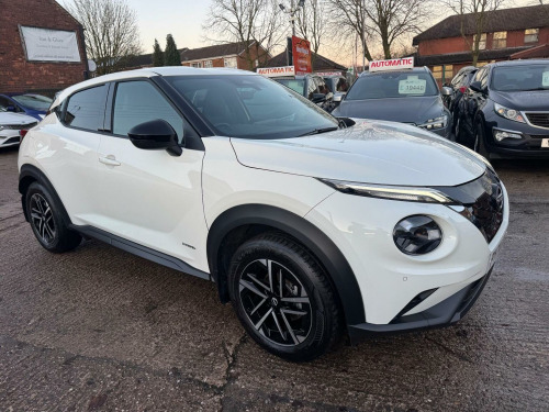 Nissan Juke  1.6 N-Connecta Auto Euro 6 5dr