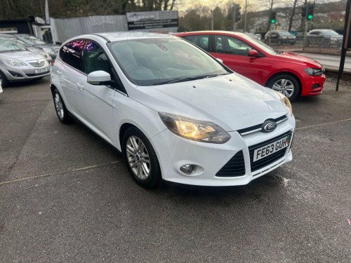 Ford Focus  1.6 TDCi Titanium Euro 5 (s/s) 5dr