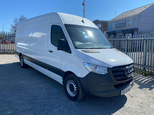 Mercedes-Benz Sprinter  2.0 315 CDI Progressive RWD L3 H2 Euro 6 (s/s) 5dr