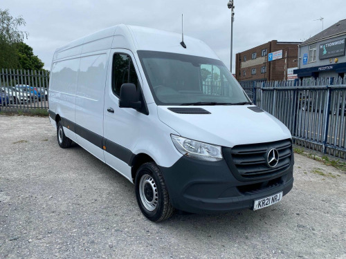 Mercedes-Benz Sprinter  2.0 315 CDI Progressive RWD L3 H2 Euro 6 (s/s) 5dr