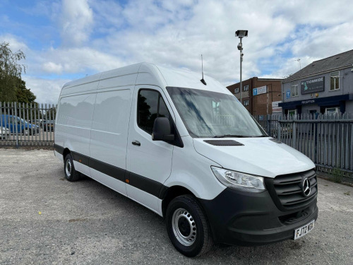 Mercedes-Benz Sprinter  2.0 315 CDI Progressive RWD L3 H2 Euro 6 (s/s) 5dr