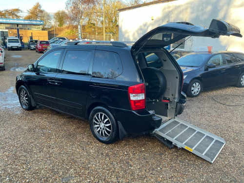 Kia Sedona  2.2 CRDi 3 5dr