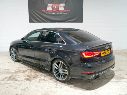 Audi S3  2.0 TFSI S Tronic quattro Euro 6 (s/s) 4dr