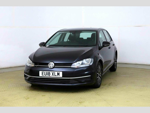 Volkswagen Golf  2.0 TDI SE Nav Euro 6 (s/s) 5dr