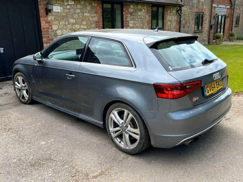 Audi S3  2.0 TFSI S Tronic quattro Euro 6 (s/s) 3dr