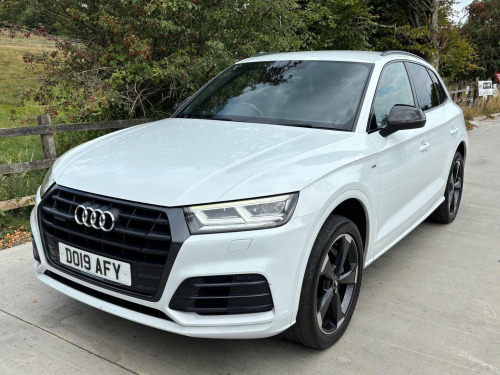Audi Q5  2.0 TDI 40 Black Edition S Tronic quattro Euro 6 (s/s) 5dr