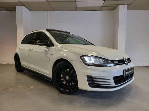 Volkswagen Golf  2.0 TDI BlueMotion Tech GTD Euro 6 (s/s) 5dr