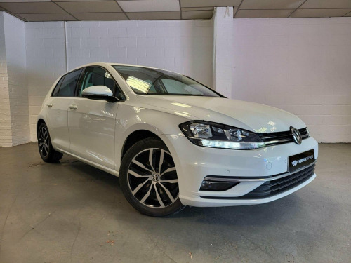 Volkswagen Golf  1.6 TDI BlueMotion Tech GT Euro 6 (s/s) 5dr