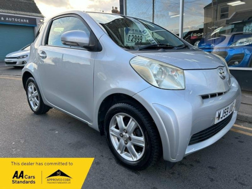 Toyota iQ  1.0 VVT-i Euro 4 3dr