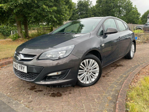 Vauxhall Astra  1.6 16v Energy Euro 5 5dr