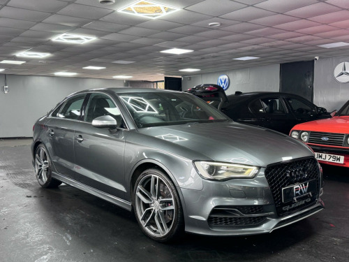 Audi S3  2.0 TFSI quattro Euro 6 (s/s) 4dr (Nav)