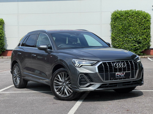 Audi Q3  1.5 TFSI CoD 35 S line S Tronic Euro 6 (s/s) 5dr