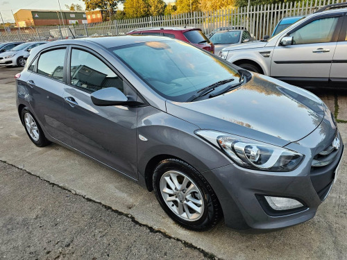 Hyundai i30  1.4 Active Euro 5 5dr