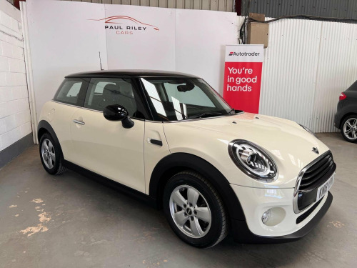 MINI Hatch  1.5 Cooper Euro 6 (s/s) 3dr