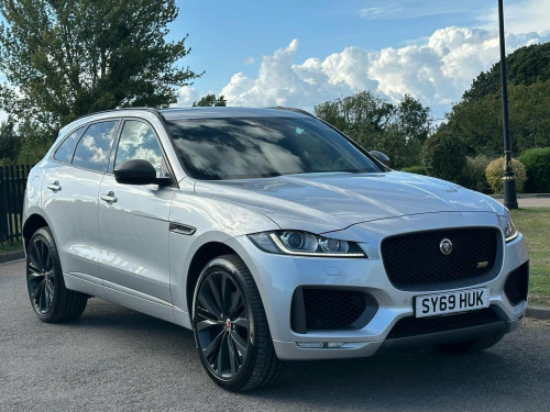 Jaguar F-PACE  3.0 D300 V6 300 Sport Auto AWD Euro 6 (s/s) 5dr