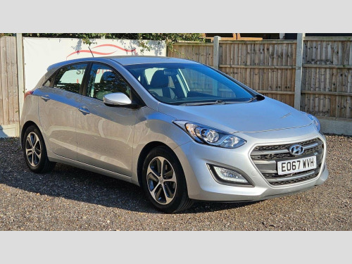 Hyundai i30  1.6 CRDi Blue Drive SE Nav DCT Euro 6 (s/s) 5dr