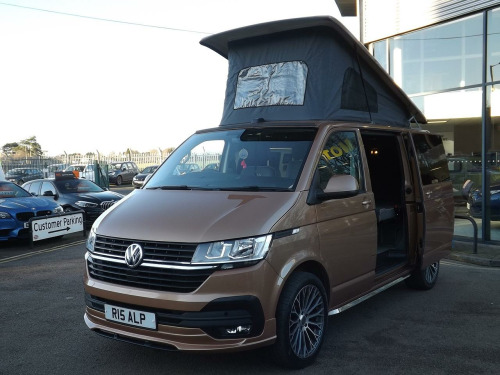 Volkswagen Transporter  2.0 TDI T30 Highline Camper Van Diesel DSG FWD SWB Euro 6 (s/s) (150 ps)