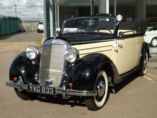 Mercedes-Benz 190  170 S Cabriolet (not a 190)