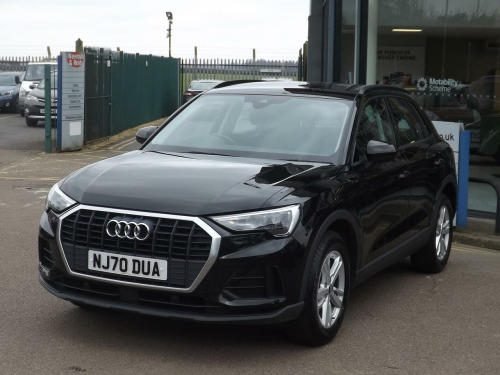 Audi Q3  2.0 TDI 35 Technik SUV 5dr Diesel S Tronic Euro 6 (s/s) (150 ps)