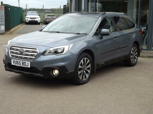 Subaru Outback  i SE Premium Estate 2.5 Automatic Petrol