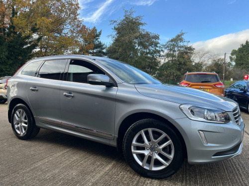 Volvo XC60  2.4 D5 SE Lux Nav Auto AWD Euro 6 (s/s) 5dr