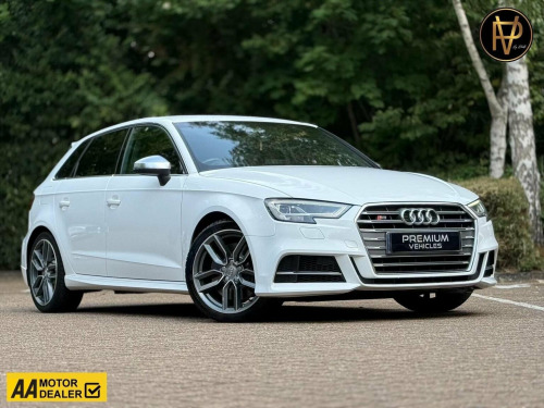 Audi S3  2.0 TFSI Sportback S Tronic quattro Euro 6 (s/s) 5dr