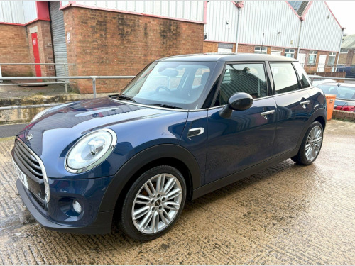 MINI Hatch  1.5 Cooper Auto Euro 6 (s/s) 5dr