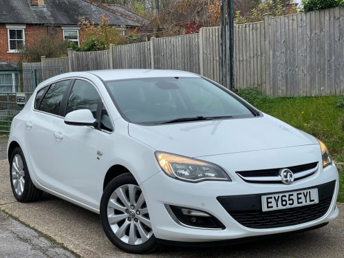 Vauxhall Astra  1.6i Elite Euro 6 5dr