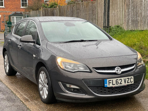 Vauxhall Astra  1.6 16v SE Euro 5 5dr