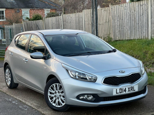 Kia ceed  1.6 CRDi EcoDynamics 1 Euro 5 (s/s) 5dr