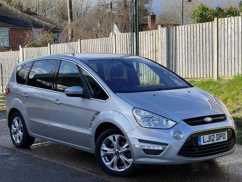 Ford S-MAX  2.0 TDCi Titanium Euro 5 5dr