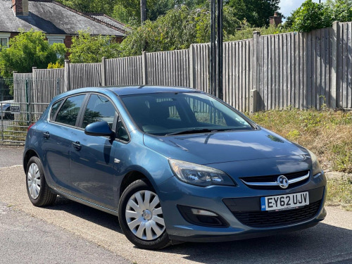 Vauxhall Astra  1.4 16v Exclusiv Euro 5 5dr