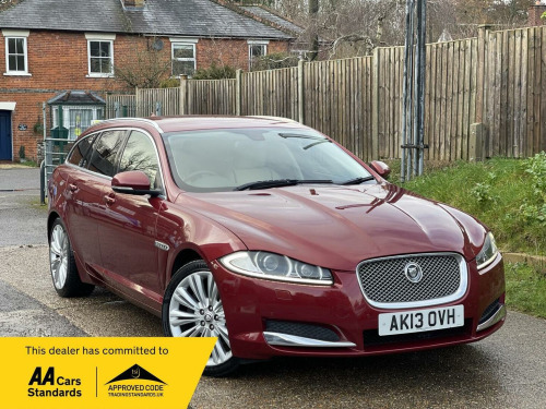 Jaguar XF  2.2d Portfolio Sportbrake Auto Euro 5 (s/s) 5dr 