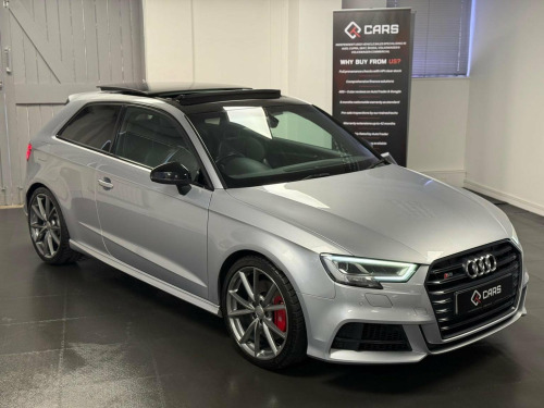 Audi S3  2.0 TFSI Black Edition S Tronic quattro Euro 6 (s/s) 3dr