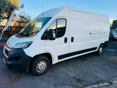 Peugeot Boxer  2.0 BlueHDi 335 Professional L3 H2 Euro 6 5dr