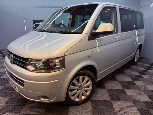 Volkswagen Caravelle  2.0 TDI Executive DSG Euro 5 5dr
