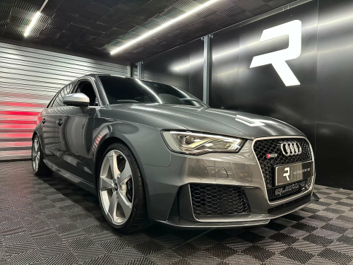 Audi RS3  2.5 TFSI Sportback S Tronic quattro Euro 6 (s/s) 5dr (Nav)