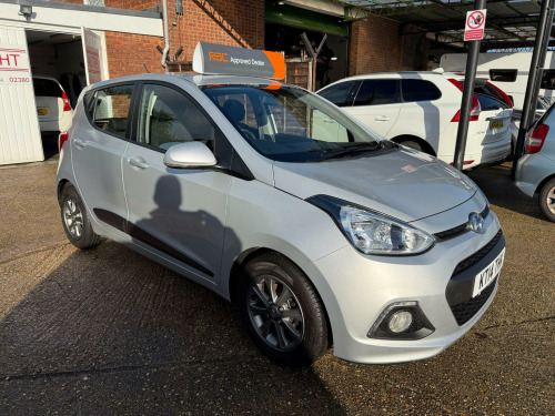 Hyundai i10  1.0 Premium Euro 5 5dr 