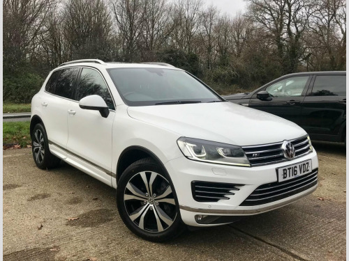 Volkswagen Touareg  3.0 TDI V6 BlueMotion Tech R-Line Tiptronic 4WD Euro 6 (s/s) 5dr