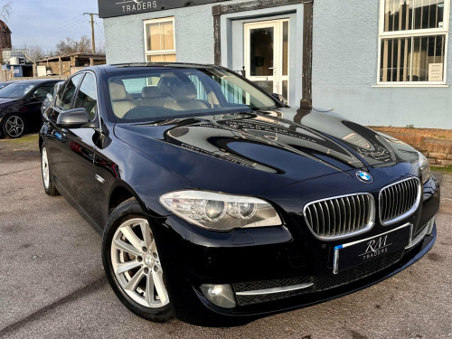 BMW 5 Series  2.0 520d SE Steptronic Euro 5 4dr