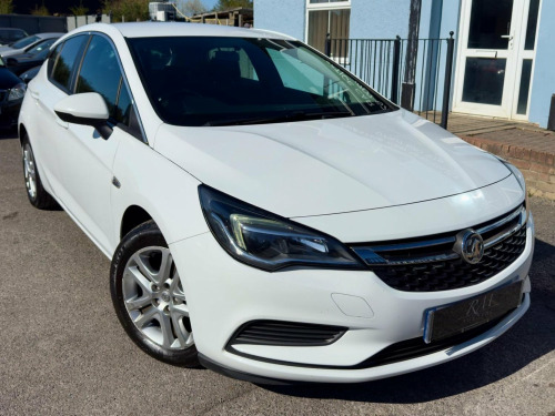 Vauxhall Astra  1.6 CDTi BlueInjection Tech Line Euro 6 (s/s) 5dr