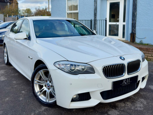 BMW 5 Series  2.0 520d M Sport Steptronic Euro 5 4dr 