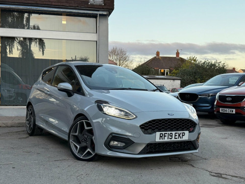 Ford Fiesta  1.5T EcoBoost ST-2 Euro 6 (s/s) 3dr