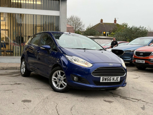 Ford Fiesta  1.25 Zetec Euro 6 5dr