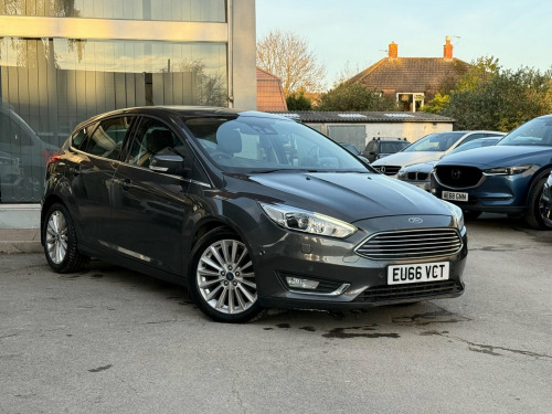 Ford Focus  1.0T EcoBoost Titanium X Euro 6 (s/s) 5dr