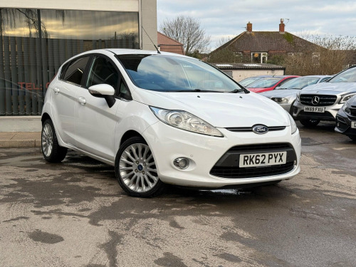 Ford Fiesta  1.4 Titanium 5dr