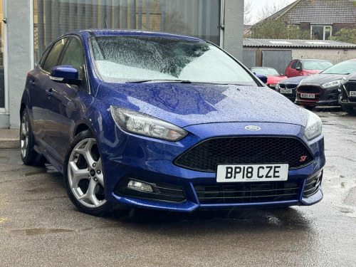 Ford Focus  2.0T EcoBoost ST-2 Euro 6 (s/s) 5dr